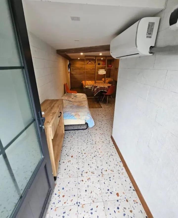 Family Mini-Hotel Martirosyan'S And Tours Yerevan Exterior foto
